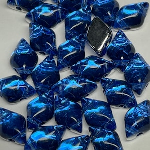 10gms Backlit Sapphire gemduo, 2-holes, GD8530060-27002