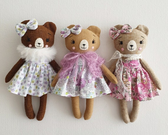 Patron et tutoriel de couture pour poupée ours. Mini modèle de couture et  tutoriel PDF pour poupée ours. -  France