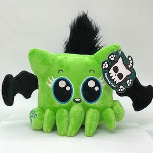 Cathulhu Reawakened HP Lovecraft plush kitty by Squaredy Cats, a spoopy good gift