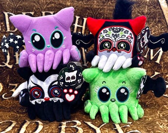 Bundle of Cathulhu plushies by Squaredy Cats (includes glow-in-the-dark) 4-pack stuffed animals