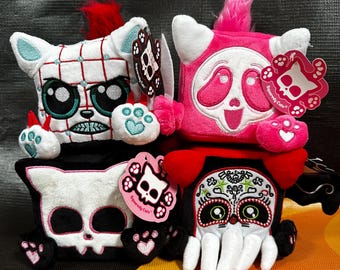 Squaredy Cats Moving Sale Scary Sweet Plush Bundle 1