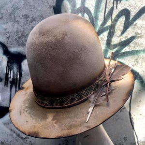 RENEGADE Custom Vintage Dynafelt Open Crown Hat