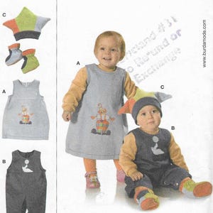 Patrón Burda Baby para vestido, mono, gorro y zapatos n.° 9679 (3 M-18 M)