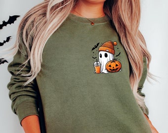 Cute Ghost Beanie Sweatshirt, Women's Halloween Shirt, Spooky Season Shirt, Cute Pumpkin Shirt, Trick or Treat Sweatshirt, Pumpkin Spice