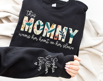 Cadeau de Noël personnalisé pour maman, sweat-shirt Je porte mon coeur sur la manche, nom d'enfant sur la manche, cadeau personnalisé pour maman