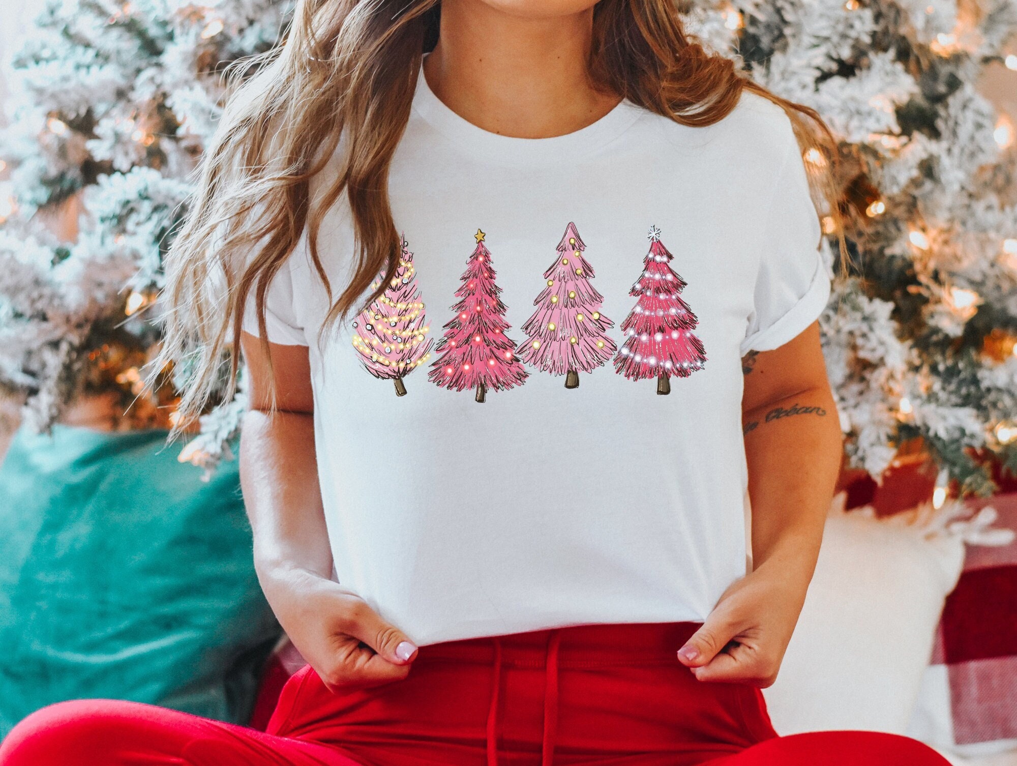 Pink Lattes Christmas Women's Graphic Tee