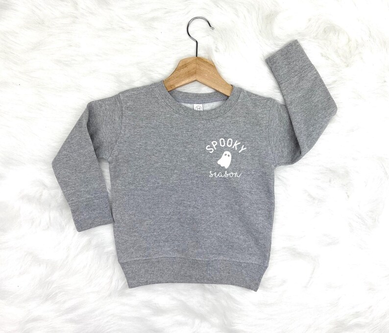 Sudadera de temporada espeluznante, sudadera de cuello redondo, sudadera espeluznante, Halloween, fantasma, negro, PSL, otoño de calabaza, lindo y aterrador, camiseta de otoño imagen 7