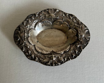 Art nouveau sterling silver floral dish