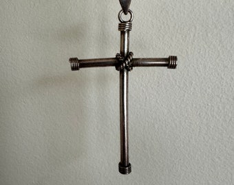 sterling silver cross pendant
