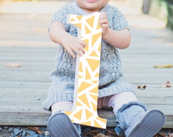 1 Sign Photo Prop for First Birthday, Modern Photo Prop for Babies and Kids - Wooden Number Sign Photographer, Number Sign (Item - NUM00L)