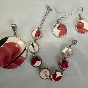 Blue Ridge  broken china jewelry #347