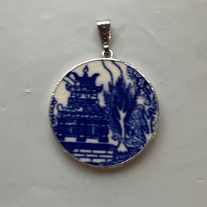 Blue willow china necklace # 117
