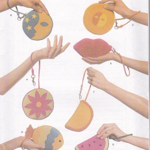 Hand Bags Wrist Bags Pattern Small Purses  7 Styles Moon and Stars   Quilted Styles Accessory Pattern UnUsed  Free Shipping