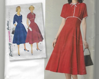 Vintage Style Misses Dress High Waist Princess Style Size 6 thru 14 Simplicity Pattern  New and Uncut Sleeve and Neck Variations