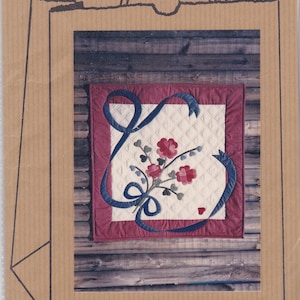 Wall Hanging QUILT PATTERN  Jenni&#39;s Bouquet Floral Applique Vintage Pattern New and Unused  Free Shipping