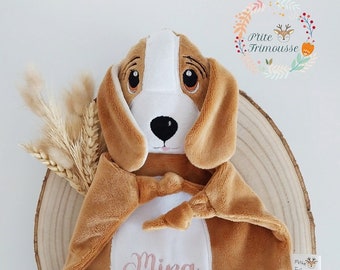 Doudou chiot chien dog basset beagle  tissus OEKO-TEX création artisanale bébé cadeau naissance fait main brodé