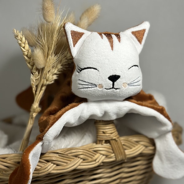 Doudou petit chaton au choix personnalisable tissus OEKO-TEX nouveauté  création artisanale bébé cadeau naissance