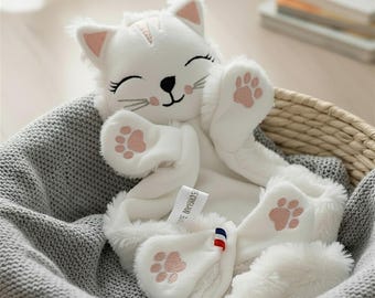 Personalisiertes Plüschtier einer flauschigen Katze