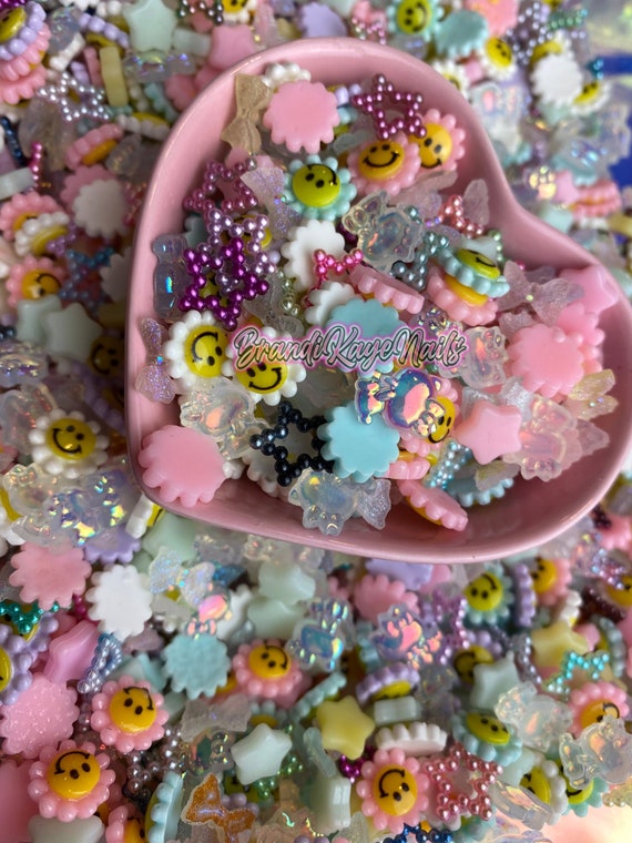 Y2K Kawaii Nail Charms: Hearts, Stars, Flowers - 10g Mix
