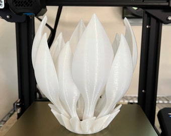 Leaf Flower White Lamp Shade for 40mm 1 1/2 inch screw on shade fixtures.