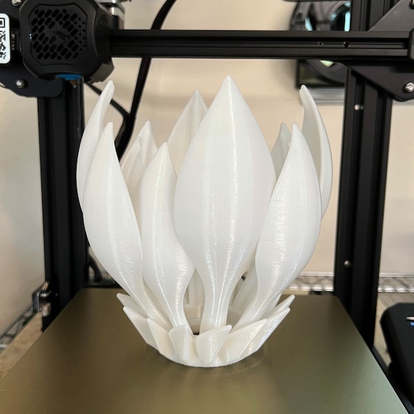 Leaf Flower White Lamp Shade for 40mm 1 1/2 inch screw on shade fixtures.
