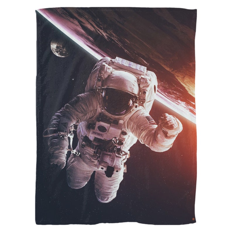 Space Blanket Astronaut Blanket Fleece Blanket Astronaut Etsy