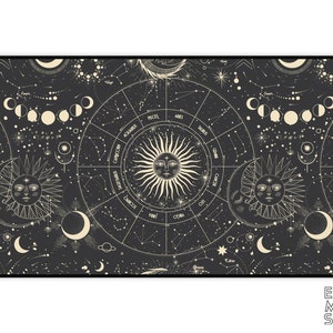 Peut inclure: Un fond noir avec un motif c&eacute;leste blanc repr&eacute;sentant les signes du zodiaque, le soleil et la lune. Le motif est r&eacute;p&eacute;t&eacute; sur toute l'image.