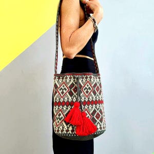 Vegan Crochet Crossbody Bag, Ukrainian Folk Art, Recycled Cotton image 4