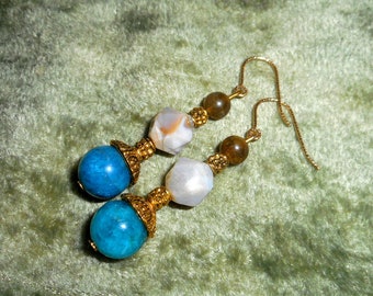 Boucles d'oreilles "Sultane - bleue", Apatite, Agate naturelle, Labradorite, Plaqué or Gold filled, Gemmes, Gift, Cadeau, Bijoux ethniques