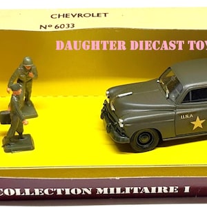 Vintage WWII MILITARY CAR and Soldiers-Adult Collector/Solido Diecast Metal Replica-Mint Condition-Perfect Collectors Gift War History Buffs