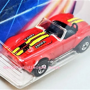 Vintage Hot Wheels CLASSIC COBRA - blauwe kaart verzamelaar nr. 2535 - gegoten metalen model uit speelgoedwinkel/nieuwstaat - perfect cadeau voor verzamelaars!