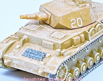 German PANZER TANK With Short-Barrel HOWITZER Adult Collector Model/Heavy  Diecast Metal-Pristine Condition! Corgi-Perfect Gift!