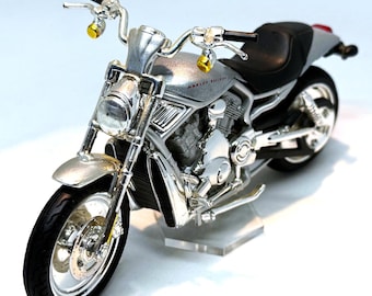 Harley Davidson Screamin Eagle ROAD GLIDE Motorcycle Diecast Adult Collectible-Pristine Condition in Box! 1:18 Scale-Perfect gift for HDFans