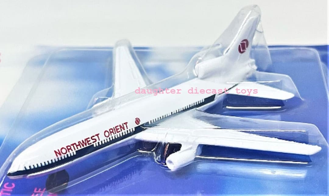 NORTHWEST飛行機模型 楽天市場】747-400 ノースウエスト航空 N667US 1/400 2023年8月