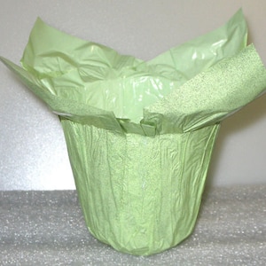 12 Flower Pot KWIK COVERS Decorative Speed Wrappers 4.5&quot; GREEN Retail Plant, Flower Sellers & Party Planners Look!