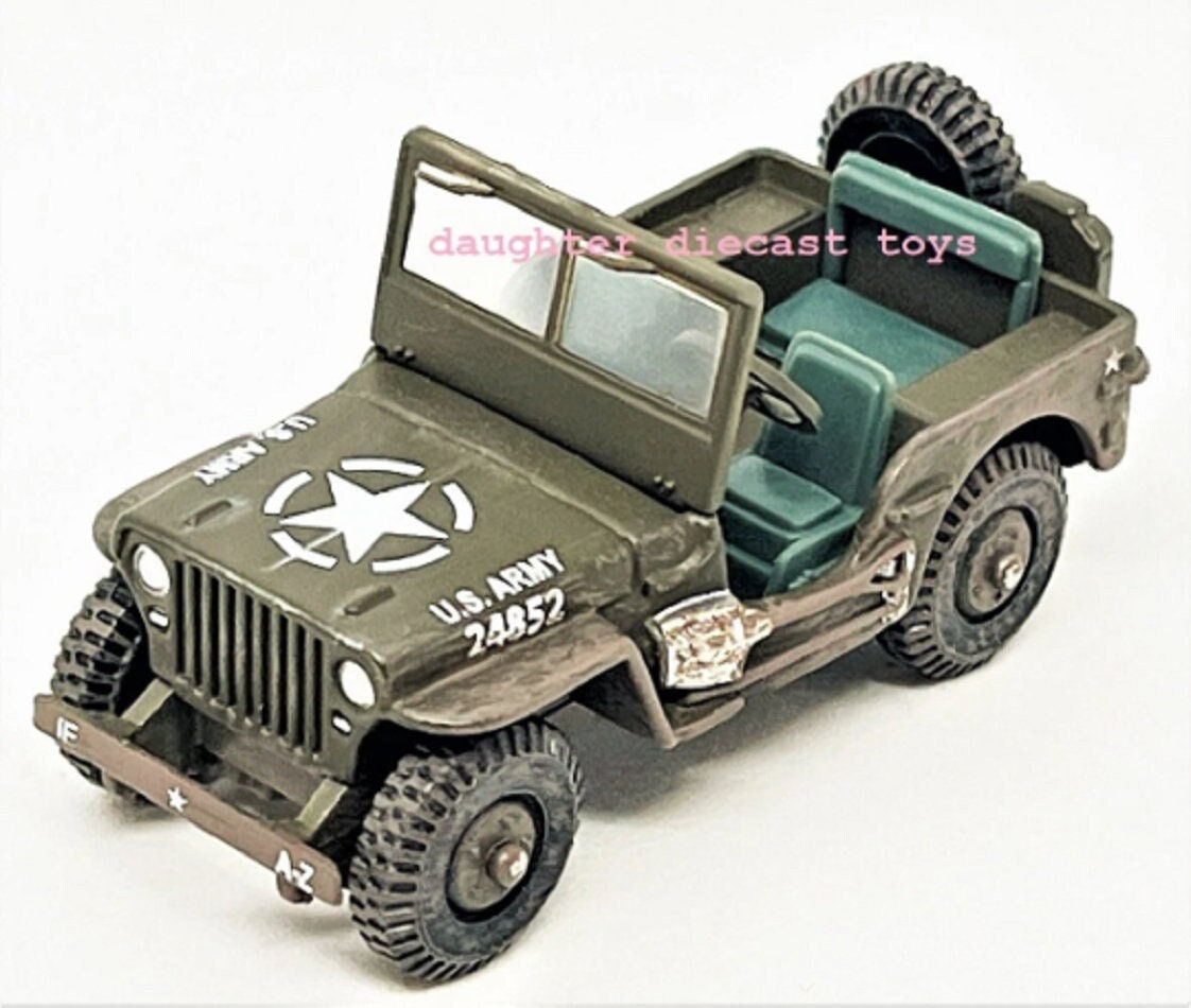 How to Declutter Toys (and Keep It That Way) - Modern Minimalism, image size:1122x950