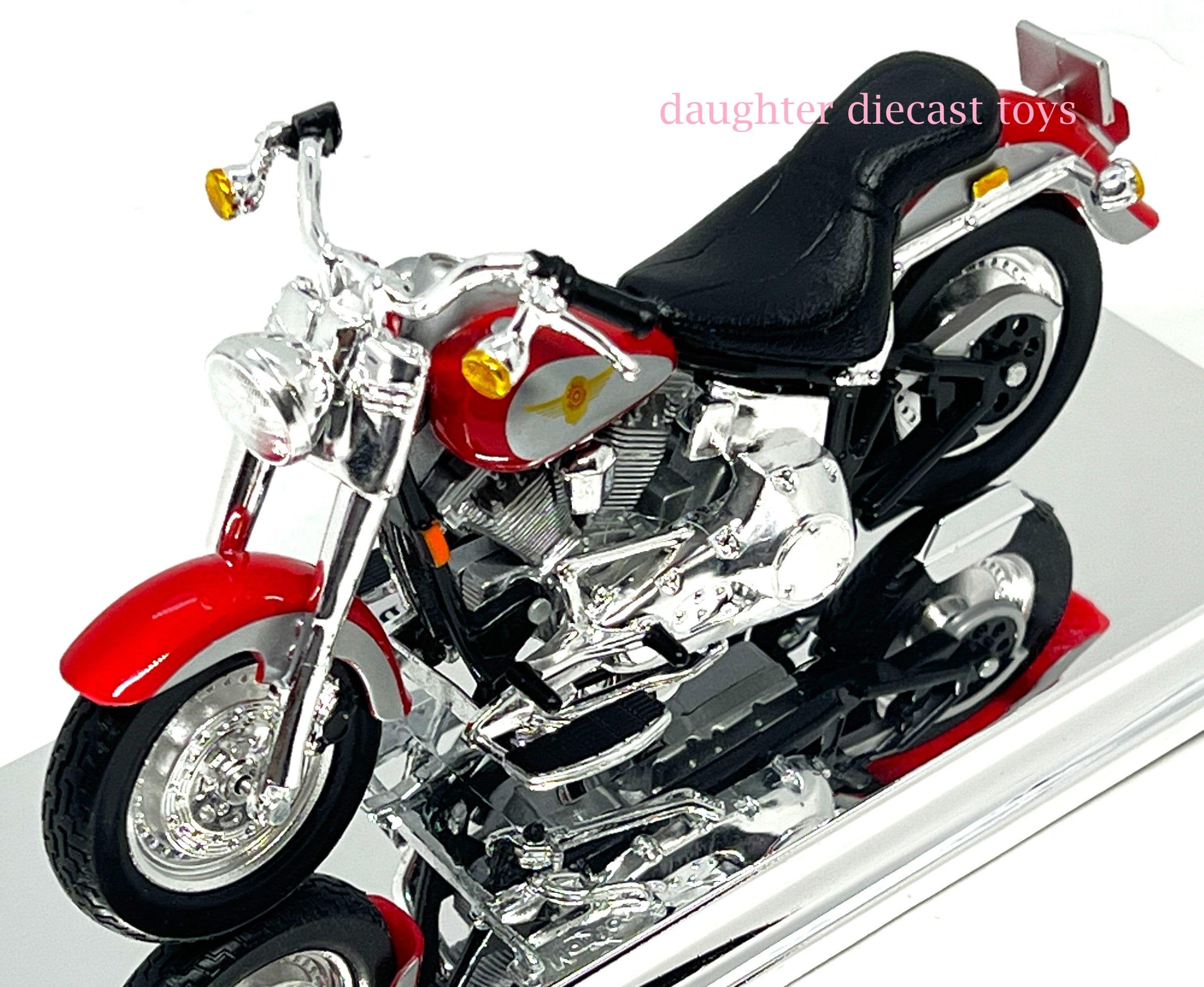 Harley Davidson 2004 Fat Boy 1:10 Die-Cast Model RC2 Ertl