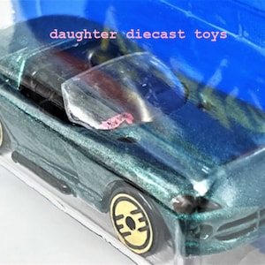 Vintage Hot Wheels DODGE VIPER RT/10 Collector #210 Malaysia Diecast Metal Model from Toy Store/Mint Condition! Perfect gift for Collectors!