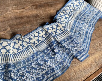 Tessuto di canapa naturale Hmong intrecciato a mano, bellissima canapa e batik, tinta naturale, tessuto a mano, venduto a misura