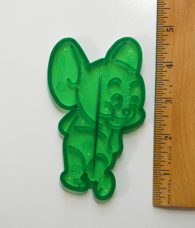 Vintage LOEW/'S JERRY Cartoon Mouse Cookie Cutter 1956 4 716 MGM Green Milky Plastic Hanna-Barbera Tom