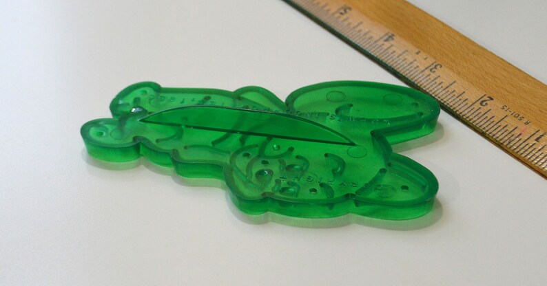 Vintage LOEW/'S JERRY Cartoon Mouse Cookie Cutter 1956 4 716 MGM Green Milky Plastic Hanna-Barbera Tom