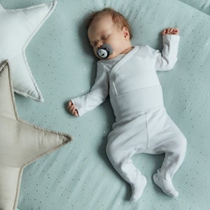 KraftKids play mat muslin playpen insert golden dots on green 100 cm x 130 cm, 130 cm x 130 cm