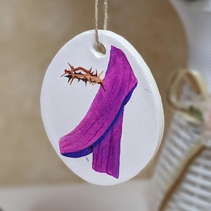 Crown of Thorns Ornament: Holy Week Bible Verse Art