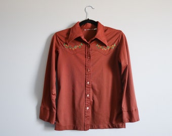 vintage 1970s rust brown blouse with yellow embroidered flowers size s