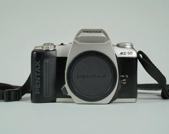 ヴィンテージ ペンタックス MZ-50 35 mm フィルムカメラ（35-80 mm