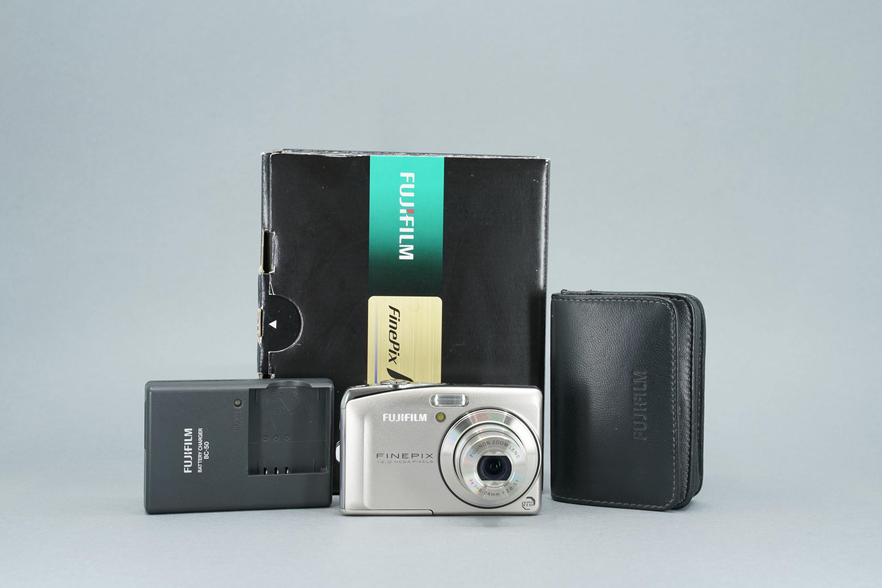 J745 FUJIFILM FinePix F50fd 12.0メガピクセル FUJIFILM | 企業情報 | ニュースリリース | デジタルカメラ