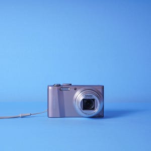 Samsung WB700 Kompakte Digitalkamera - 14 Megapixel - 18fach optischer Zoom - Blitz