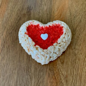 Heart Rice Crispie Treats (12)