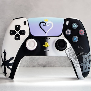 Controle sem fio DualSense personalizado com tema Kingdom Hearts Sora para PlayStation 5 e PS5