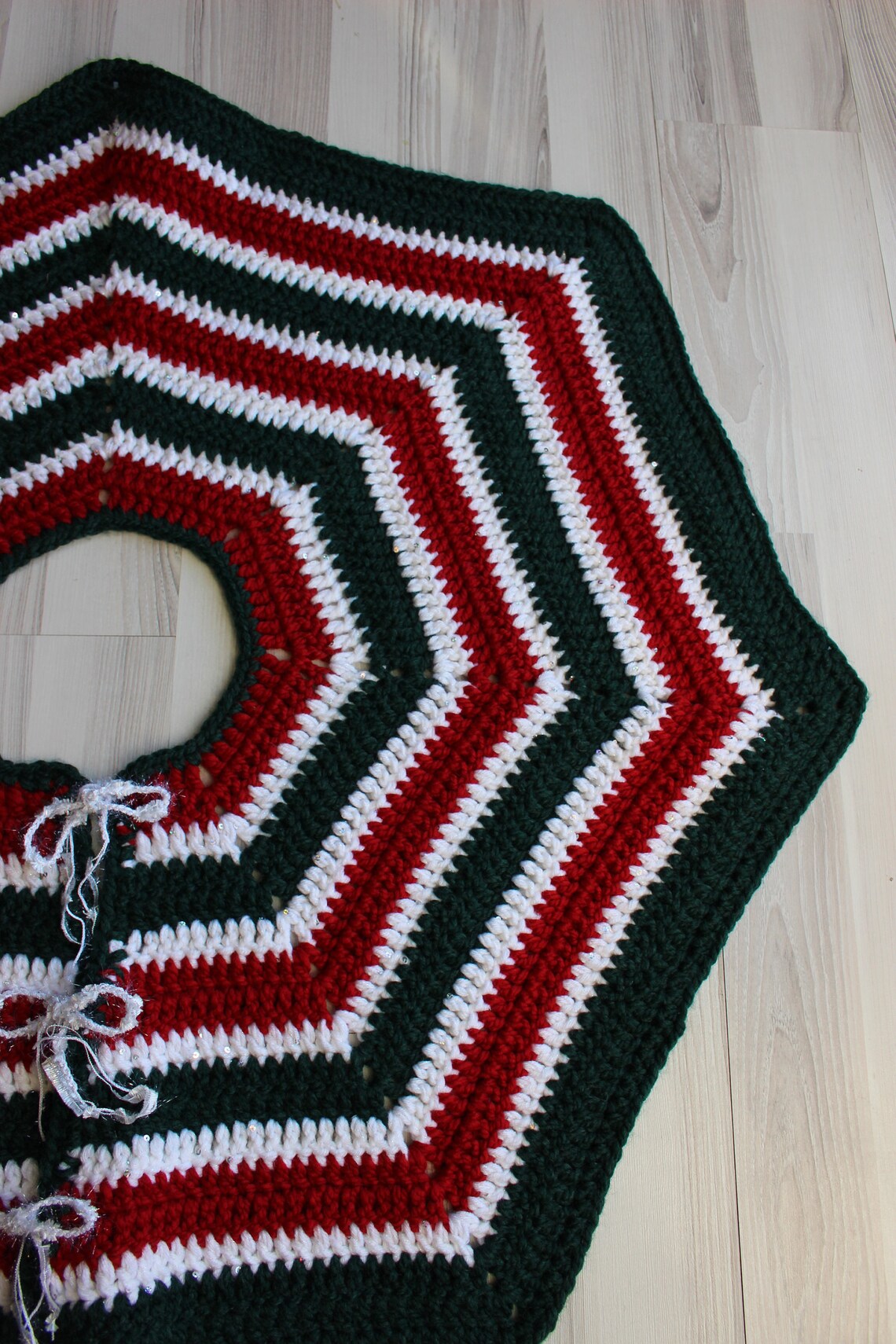 Victorian Tree Skirt Crocheted Tree Skirt Shabby Chic Tree Etsy